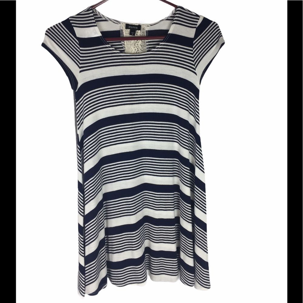 4/$20 Zunie Striped Navy and White Dress Sz 8